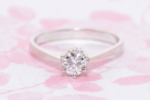 Diamond solitaire ring