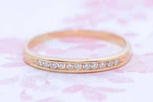 18ct Yellow Gold and Diamond band