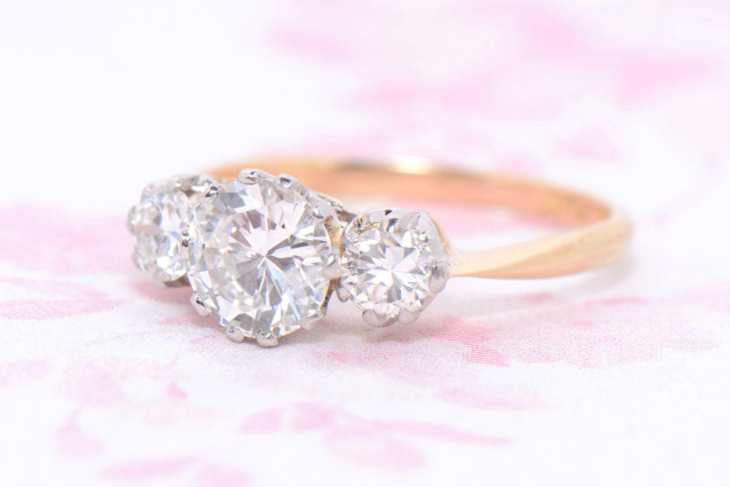 Round Brilliant Cut Diamond Trilogy Ring