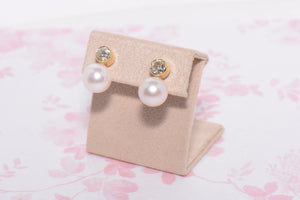 Beautiful Pearl and Diamond drop earrings