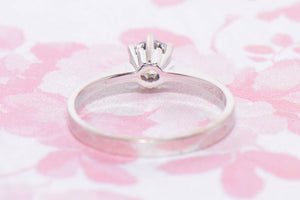 Diamond solitaire ring