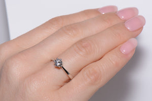 Diamond solitaire ring