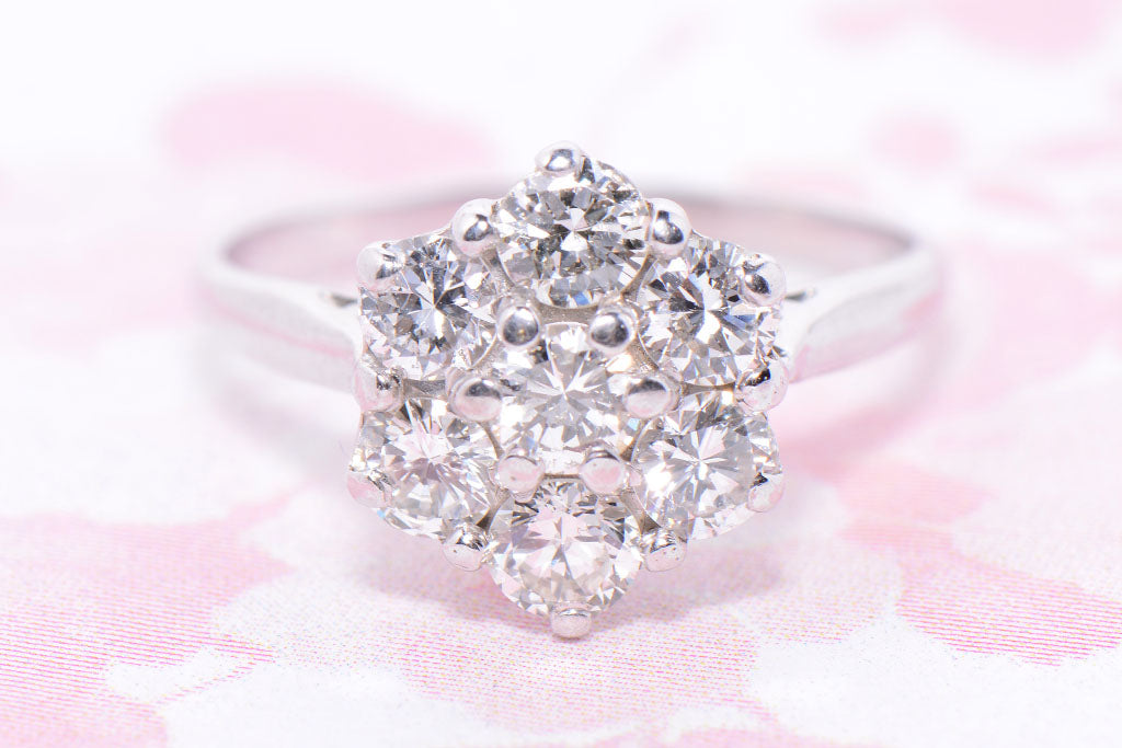 Vintage Diamond Daisy Cluster ring