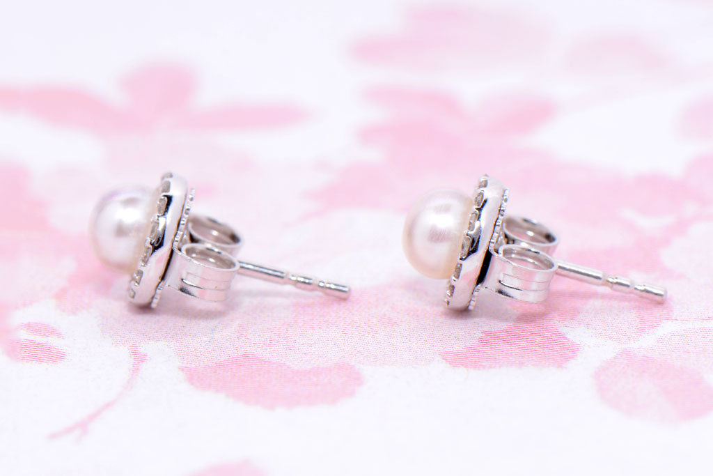 Beautiful hot sale stud earrings