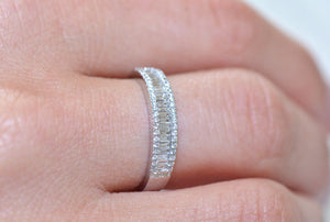 Vari-cut Diamond band ring