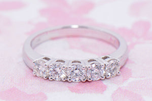 Brilliant Cut Diamond Five stone ring