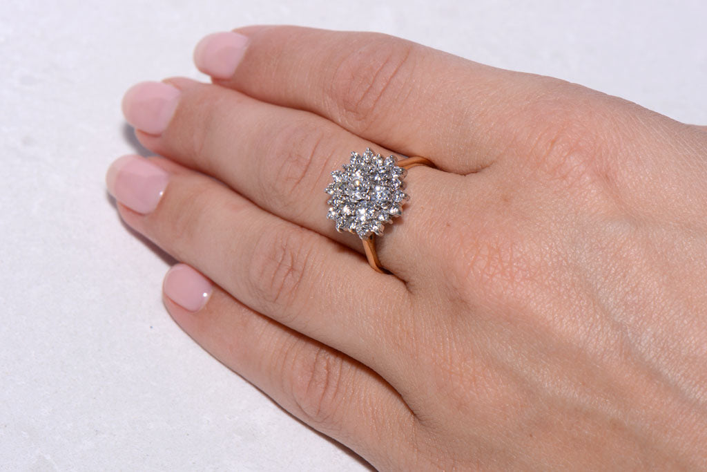 Beautiful Twentieth Century Diamond cluster ring