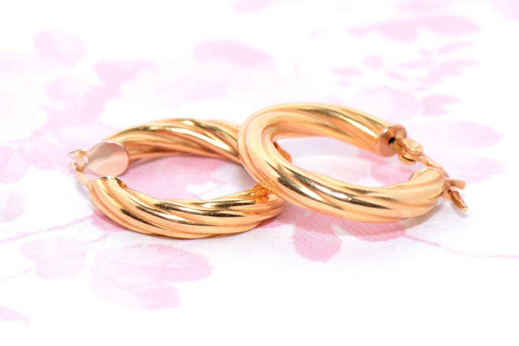 18ct Yellow Gold hoop earrings